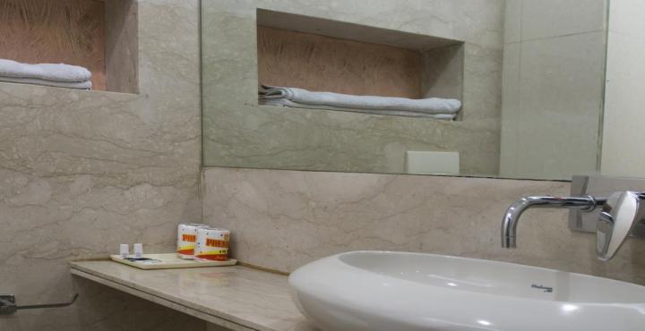 Hotel Livasa Inn Near Blk Hospital Δελχί Εξωτερικό φωτογραφία